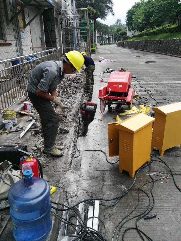 ���׽ӵ���ʩ������