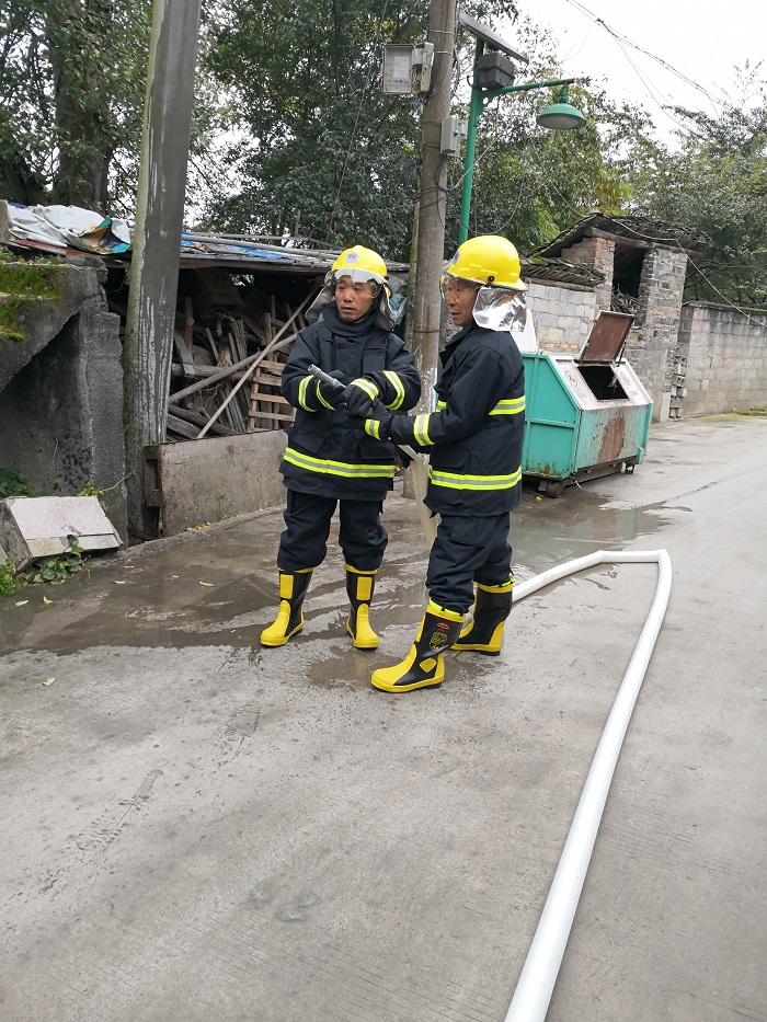 ������ȫ����˨ʵ������